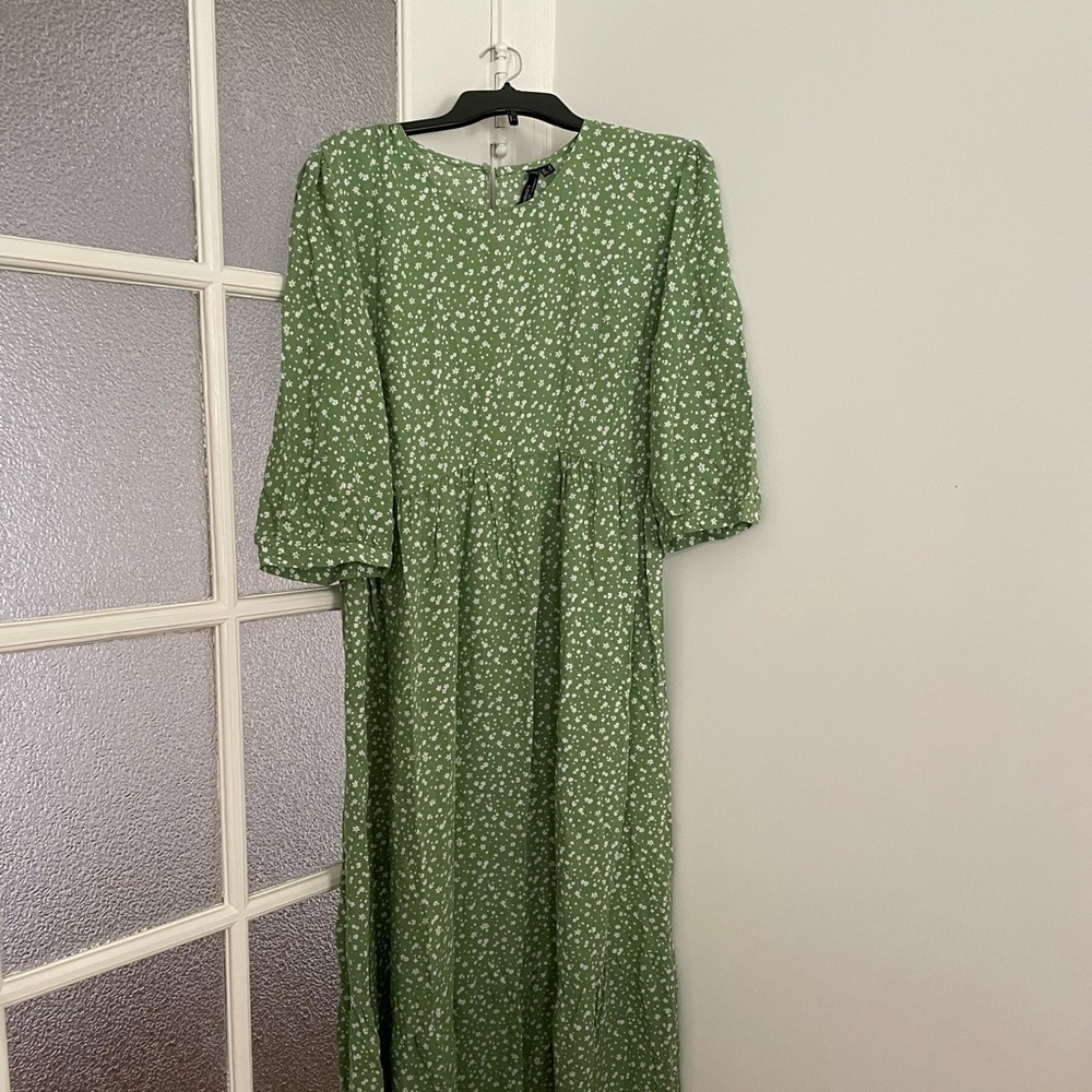 Maternity Green Ditsy Floral Print Rachel Midi Dress